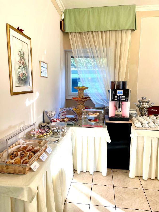 Hotel La Perla Tremezzo Esterno foto